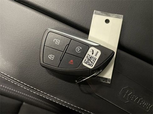 Certified 2025 Buick Envision Preferred image 28