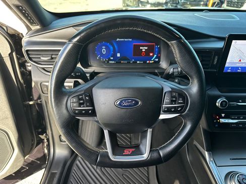 Used 2020 Ford Explorer ST image 24