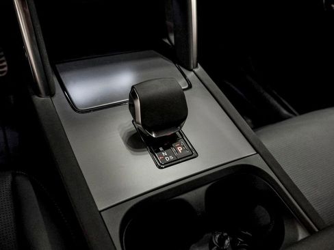 New 2026 Land Rover Discovery Sport Landmark AWD/4WD image 12