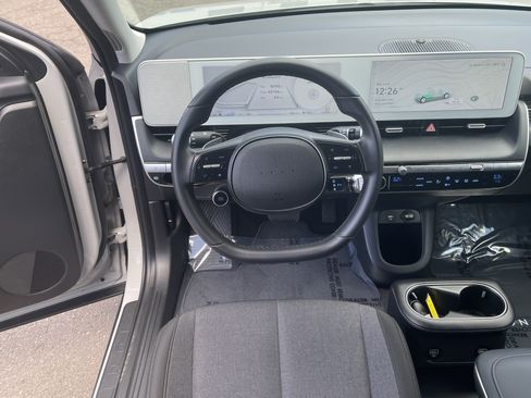 Certified 2024 Hyundai Ioniq 5 SE AWD/4WD image 13