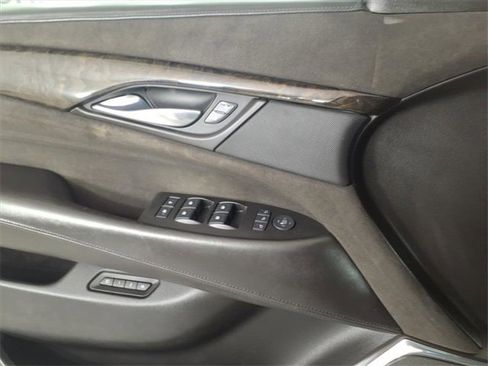 Used 2015 Cadillac Escalade ESV Platinum image 33