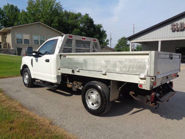 Used 2018 Ford F250 XL RWD image 3