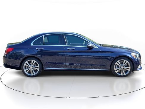 Used 2016 Mercedes-Benz C 300 Sedan image 3
