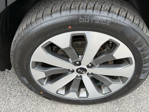 Used 2021 Kia Telluride S AWD/4WD image 30
