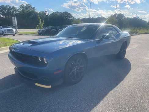 Used 2023 Dodge Challenger R/T w/ Blacktop Package RWD image 4