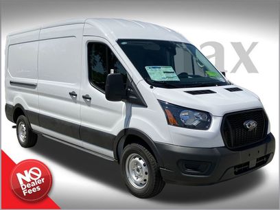 New 2025 Ford Transit 250 148 Medium Roof w/ Load Area Protection Package
