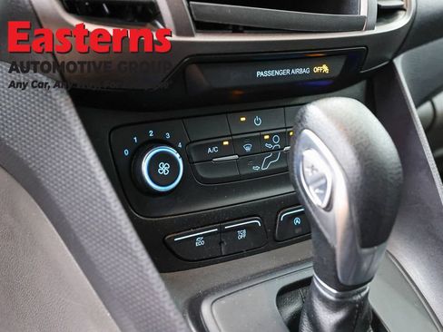 Used 2022 Ford Transit Connect XL FWD image 20
