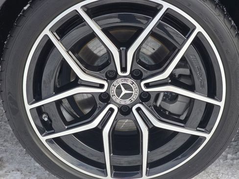 Certified 2025 Mercedes-Benz C 300 4MATIC Sedan image 9