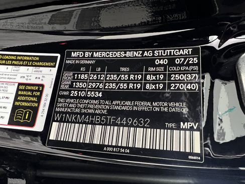 Used 2026 Mercedes-Benz GLC 300 4MATIC image 33