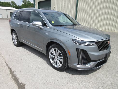 Used 2023 Cadillac XT6 Premium Luxury AWD/4WD image 8