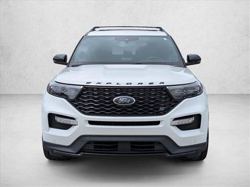Certified 2022 Ford Explorer ST w/ Equipment Group 401A AWD/4WD image 2