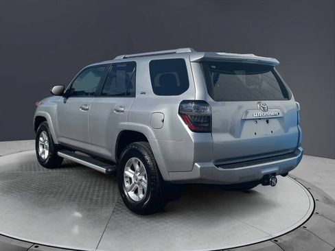 Used 2016 Toyota 4Runner SR5 Premium AWD/4WD image 3