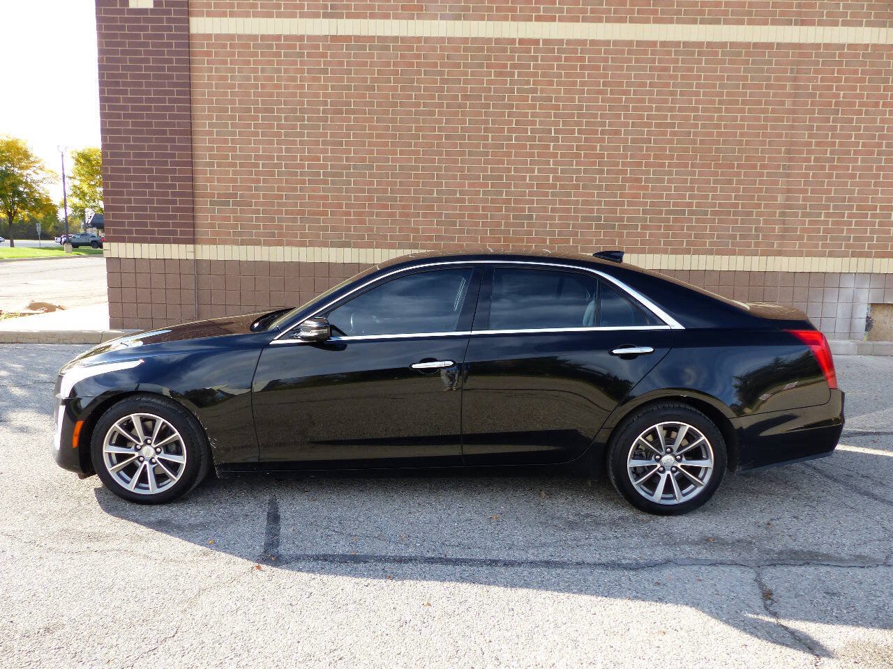 Used 2018 Cadillac CTS Luxury AWD/4WD image 5