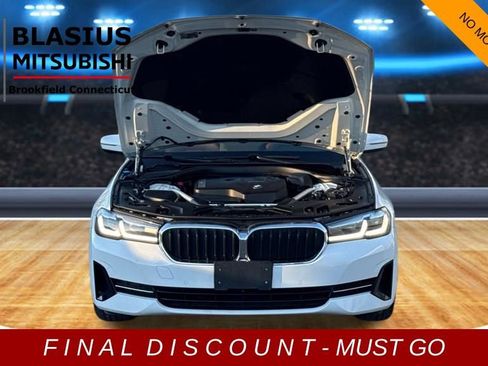 Used 2023 BMW 530i xDrive w/ Convenience Package image 21