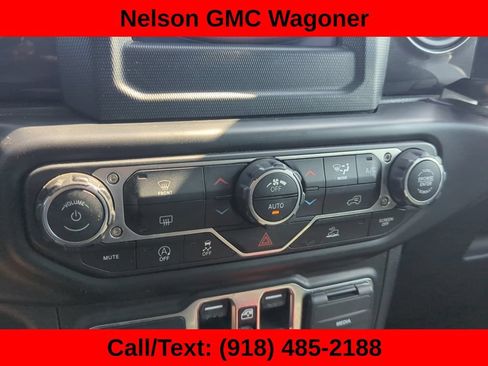 Used 2021 Jeep Wrangler Unlimited Sport AWD/4WD image 24