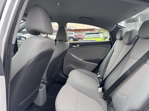 Used 2013 Hyundai Accent GLS image 22