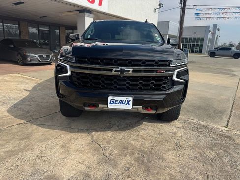 Used 2021 Chevrolet Tahoe Z71 w/ Z71 Signature Package image 8