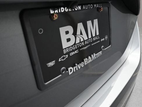 Used 2024 Nissan Sentra SV FWD image 26