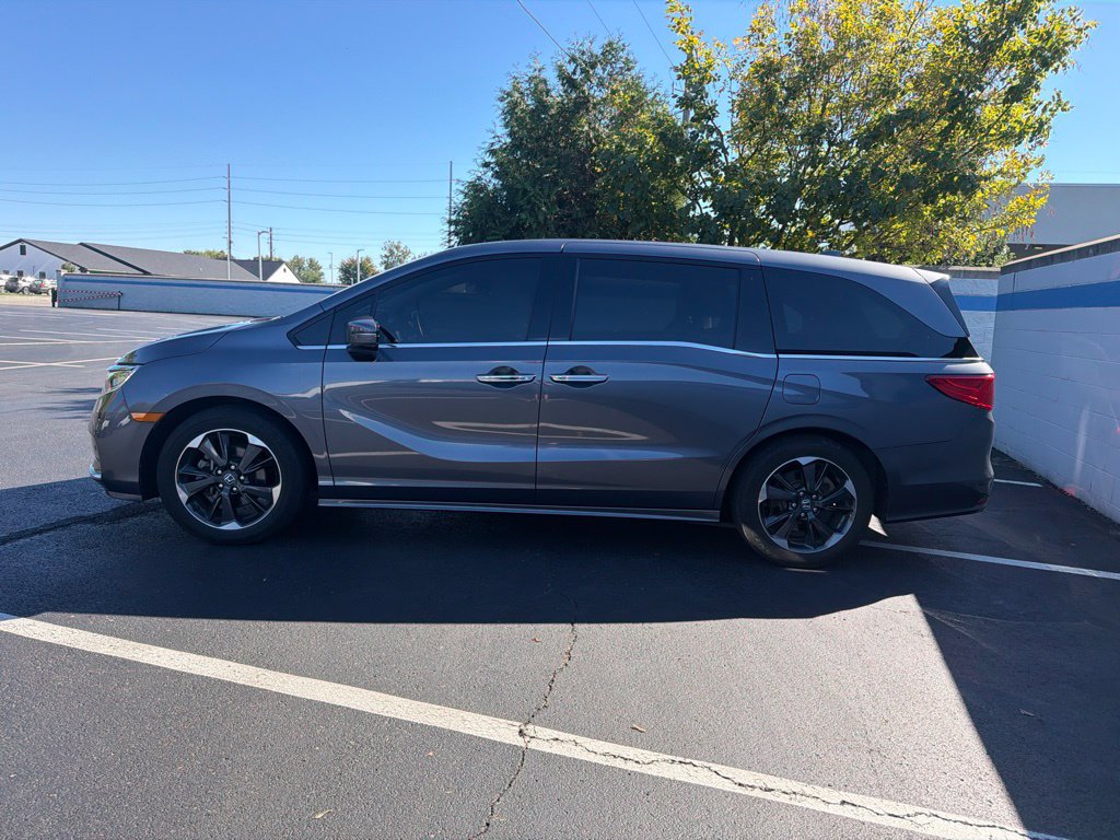 Certified 2024 Honda Odyssey Elite image 2
