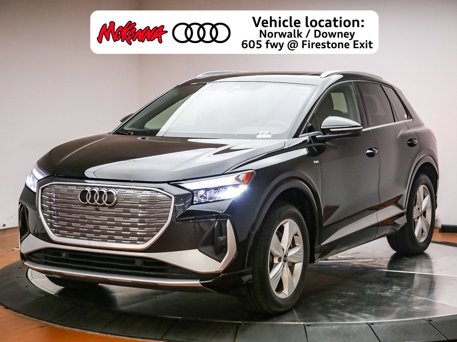 Certified 2023 Audi Q4 e-tron Premium w/ Convenience Package AWD/4WD image 1