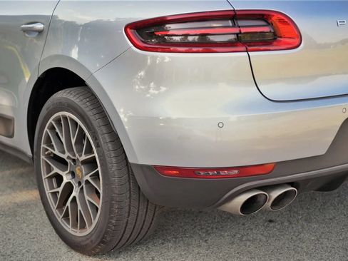 Used 2015 Porsche Macan S AWD/4WD image 38