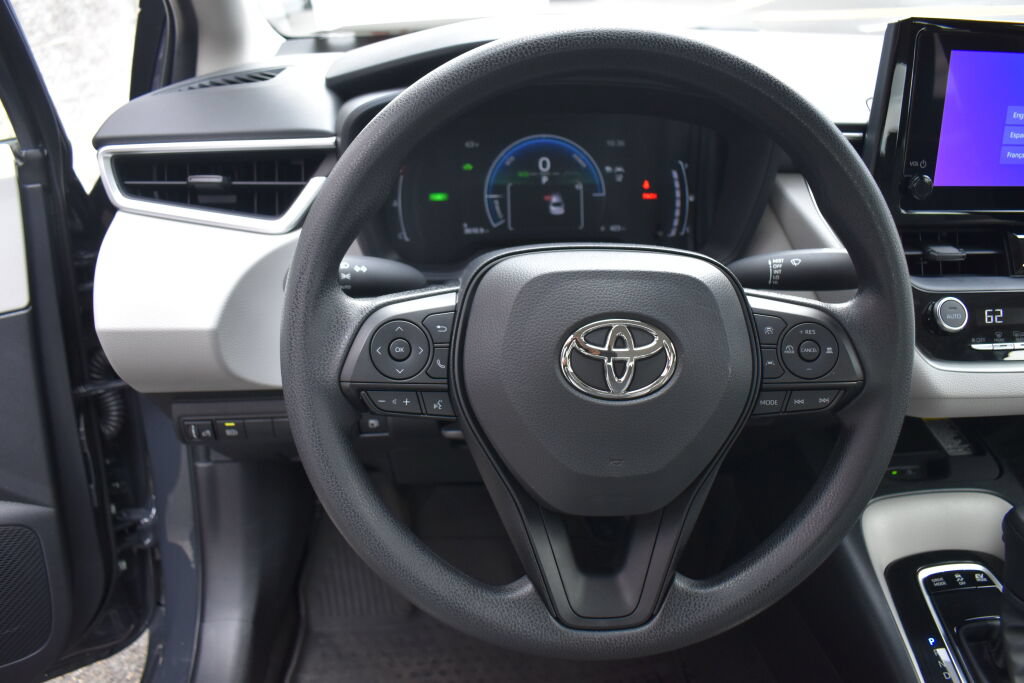 Certified 2026 Toyota Corolla LE FWD image 9