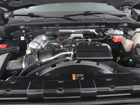 Used 2025 GMC Sierra 3500 SLT w/ SLT Premium Package image 13