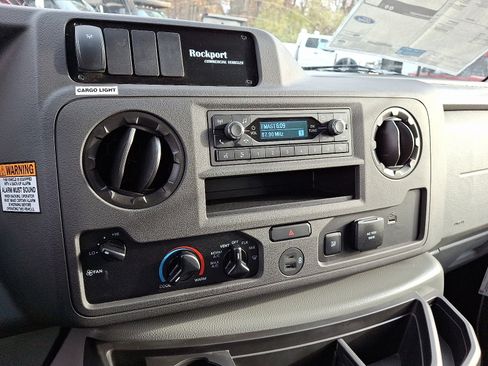 New 2026 Ford E-450 and Econoline 450 Super Duty w/ Power Equipment Group image 7