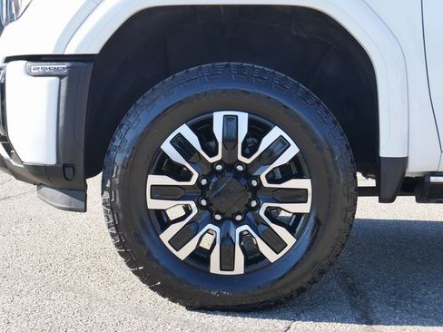 Used 2024 GMC Sierra 2500 Denali Ultimate w/ Snow Plow Prep/Camper Package image 10