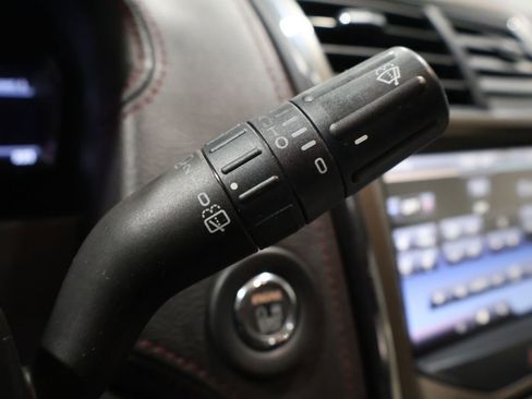 Used 2014 Lincoln MKX AWD w/ Equipment Group 101A image 41