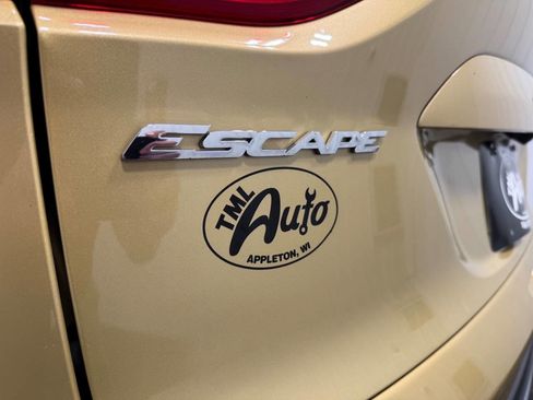 Used 2014 Ford Escape SE AWD/4WD image 5