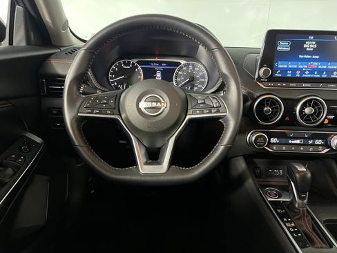 Used 2024 Nissan Sentra SR image 12