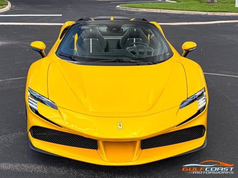 Used 2024 Ferrari SF90 Spider AWD/4WD image 5