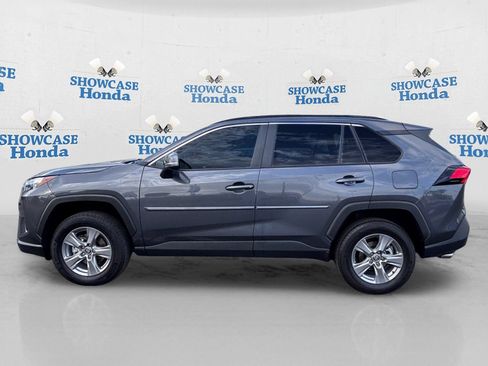 Used 2025 Toyota RAV4 XLE AWD/4WD image 4