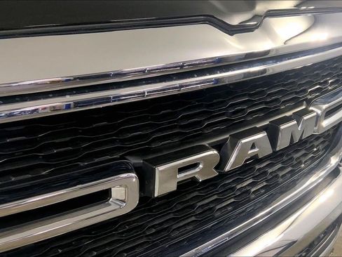 Used 2023 RAM 1500 Laramie AWD/4WD image 29
