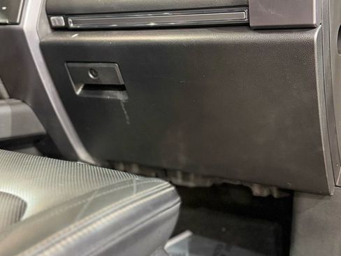 Used 2019 Ford Expedition Platinum image 48