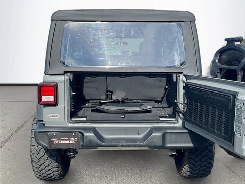 Used 2023 Jeep Wrangler Unlimited Sport AWD/4WD image 23