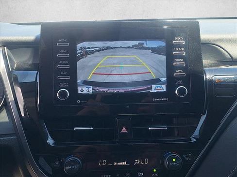 Used 2024 Toyota Camry SE FWD image 13