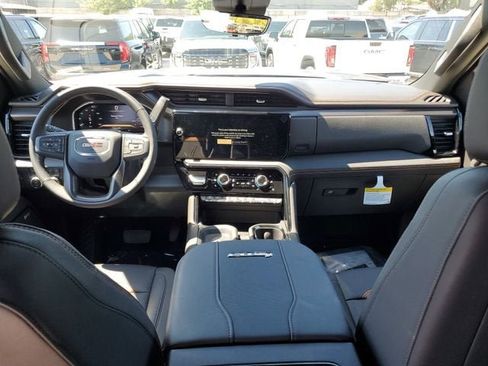 New 2026 GMC Sierra 3500 AT4 w/ AT4 Premium Plus Package AWD/4WD image 13