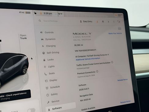 Used 2023 Tesla Model Y Long Range AWD/4WD image 45