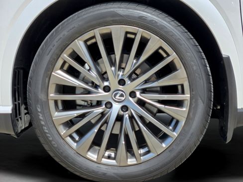 Used 2024 Lexus RX 350 FWD w/ Convenience Package image 37