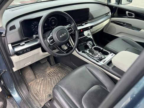 Used 2024 Kia Carnival SX Prestige FWD image 13