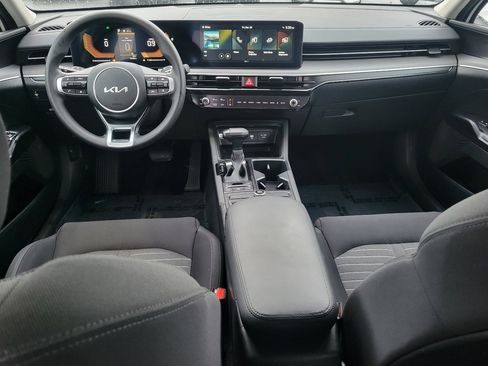 Used 2025 Kia K5 LXS image 8