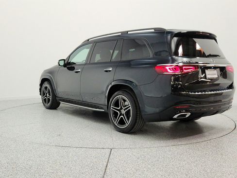 Certified 2023 Mercedes-Benz GLS 450 4MATIC image 7