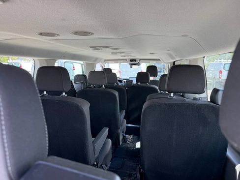 Used 2024 Ford Transit 350 XLT RWD image 25