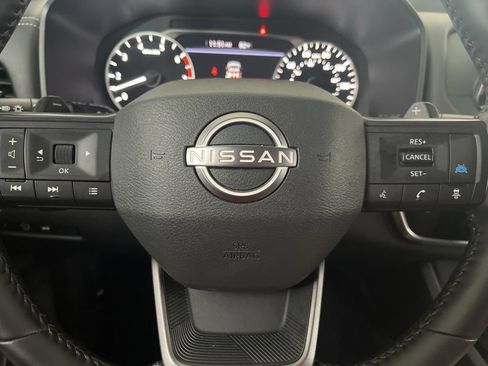 Used 2025 Nissan Rogue SV AWD/4WD image 61