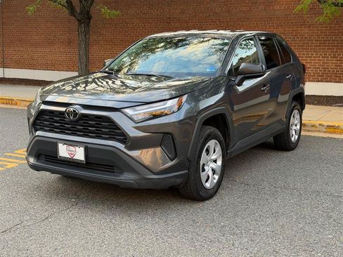 Used 2025 Toyota RAV4 LE FWD image 3