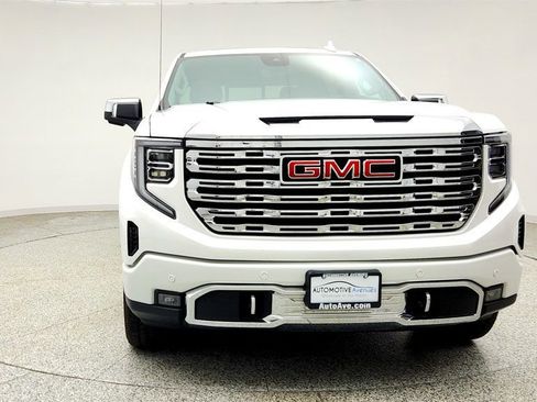 Used 2024 GMC Sierra 1500 Denali w/ Denali Reserve Package AWD/4WD image 2