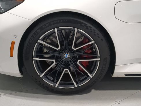 Used 2026 BMW M5 w/ Executive Package AWD/4WD image 14