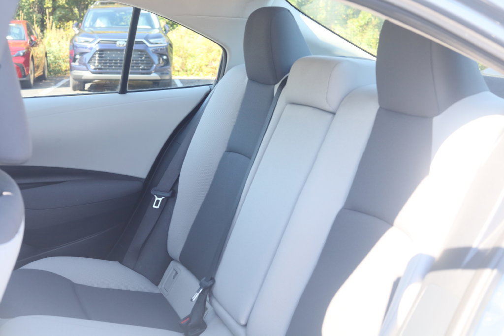 Used 2024 Toyota Corolla LE FWD image 20